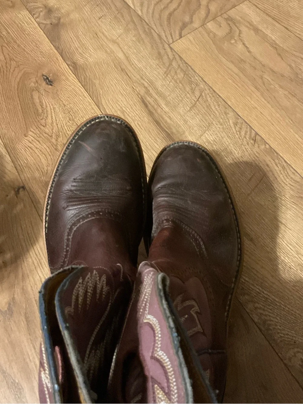 Ariat purple  Western Pull-On Cowboy Boots